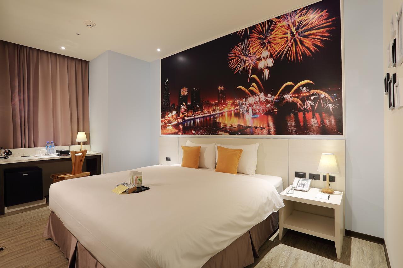 Mingli Hotel Kaohsiung Exterior photo