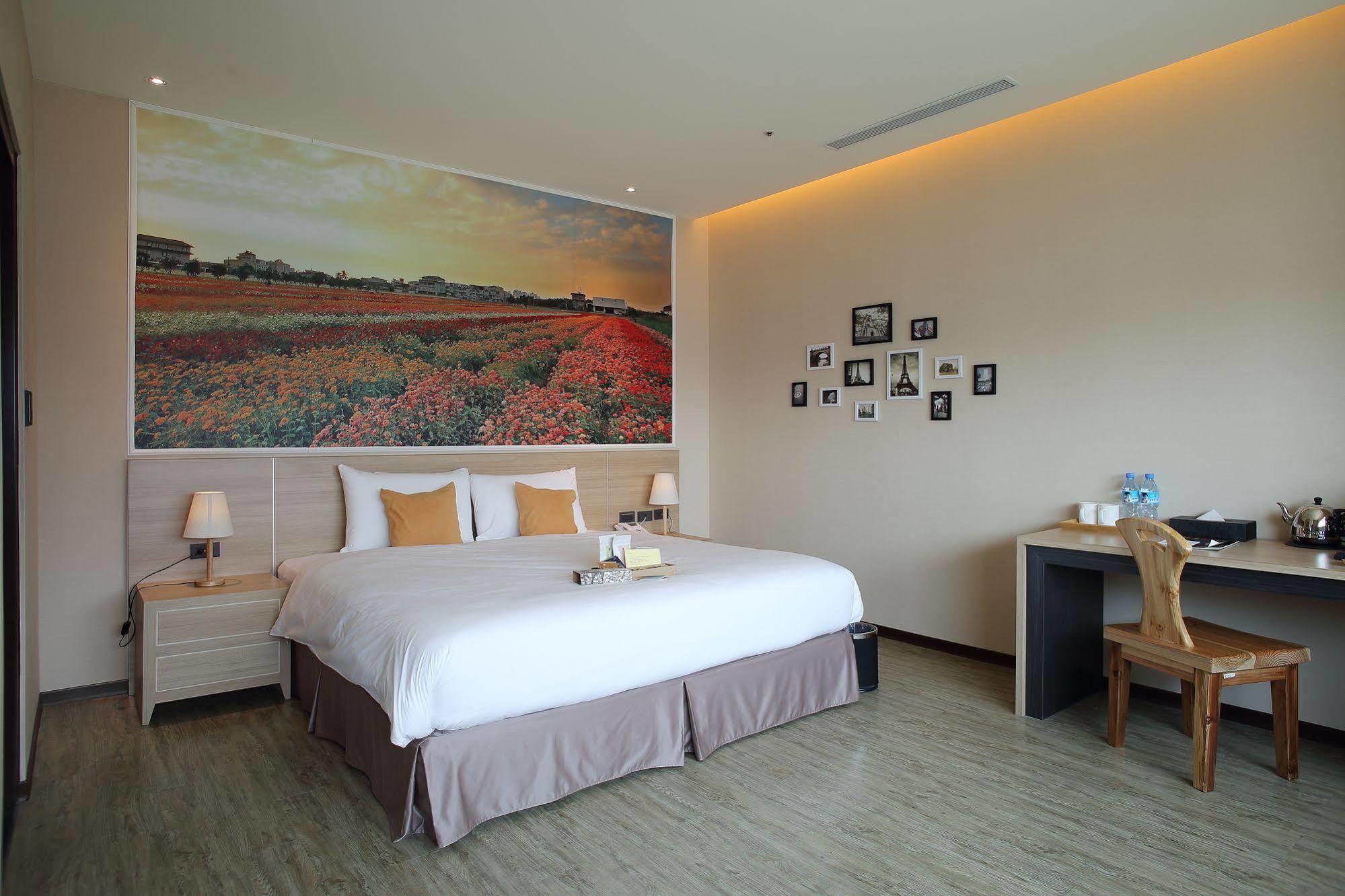 Mingli Hotel Kaohsiung Exterior photo