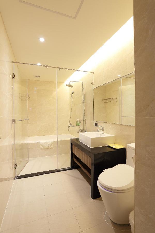 Mingli Hotel Kaohsiung Exterior photo